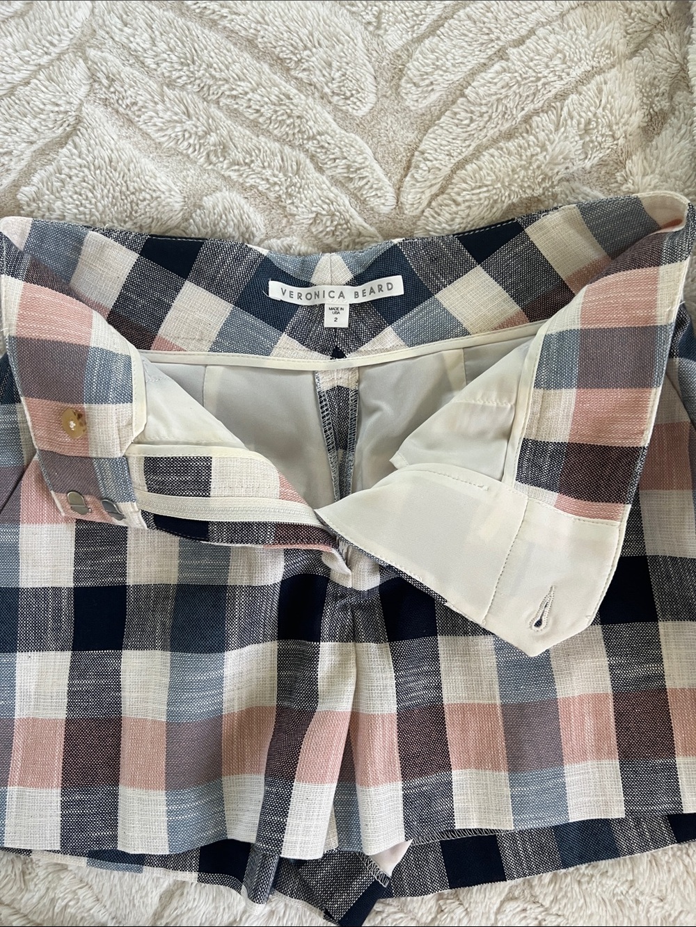 Veronica Beard Pink Navy Cream Plaid Blazer and shorts - Picture 6 of 8
